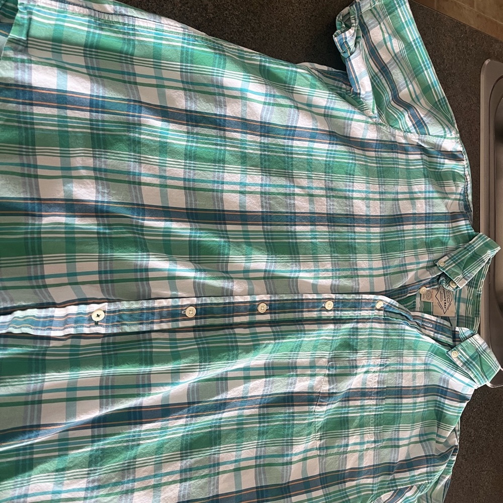 Men’s Shirt - Picture 3 of 3